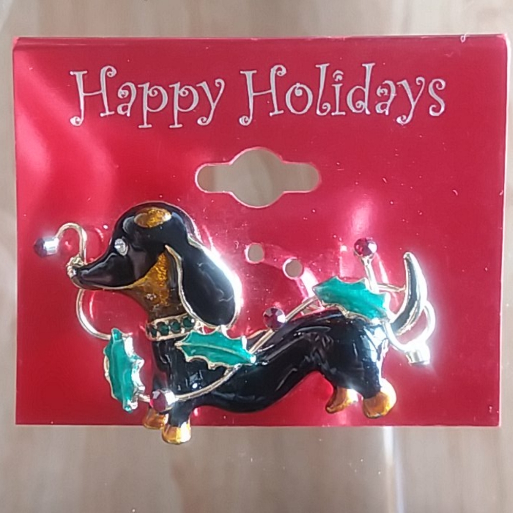 NWT Happy Holidays dachshund pin